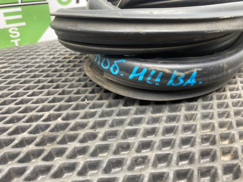 Уплотнитель лобового, 990 рублей, Тверь