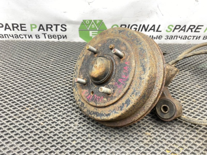 Поворотный кулак, 1990 рублей, Тверь