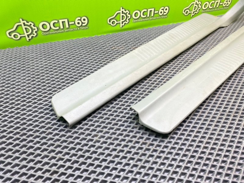 Накладки порогов, 1790 рублей, Тверь