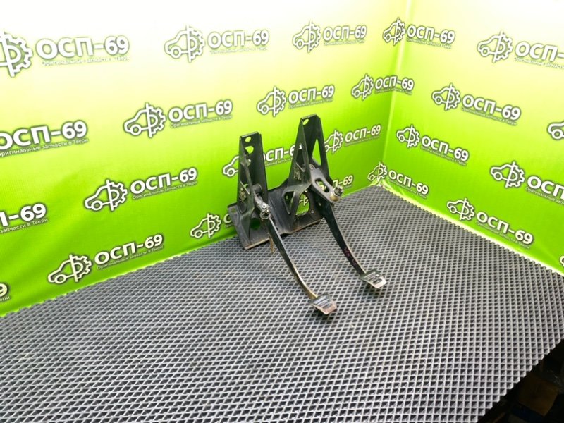 Педальный узел, 1990 рублей, Тверь