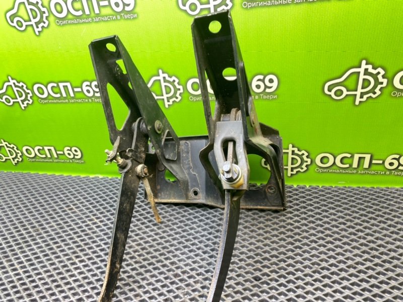 Педальный узел, 1990 рублей, Тверь