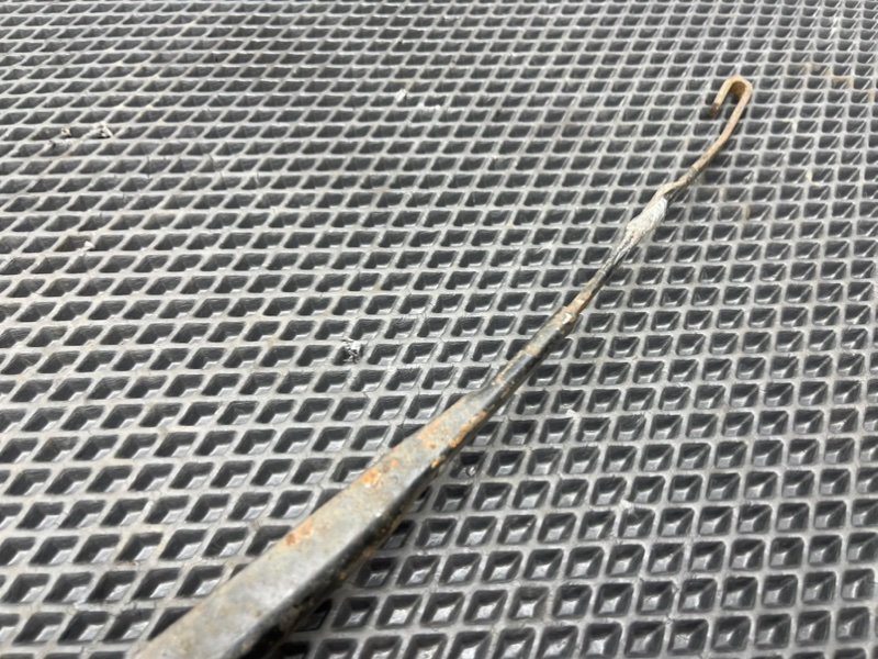 Дворник лобового стекла, 590 рублей, Тверь