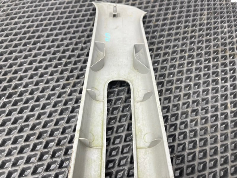 Накладка стойки, 390 рублей, Тверь