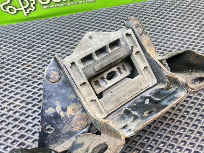 Подушка двигателя, 2490 рублей, Тверь