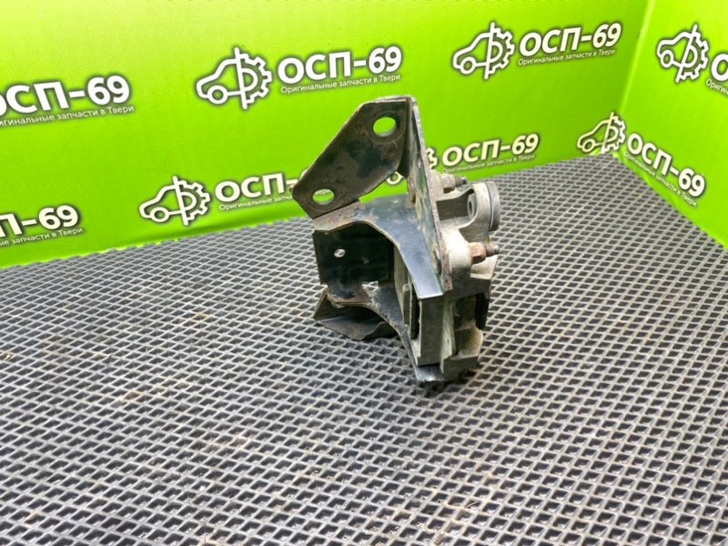 Подушка двигателя, 2490 рублей, Тверь