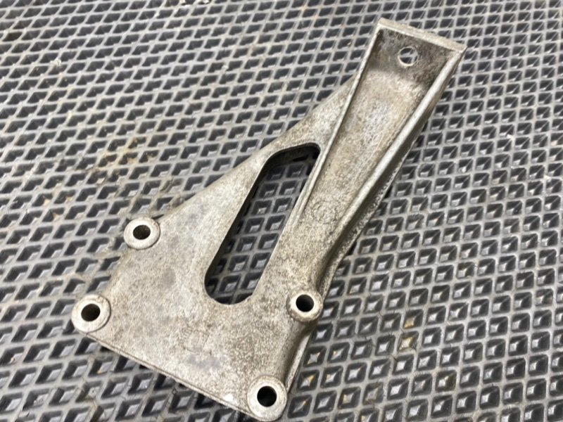 Кронштейн двигателя, 1190 рублей, Тверь