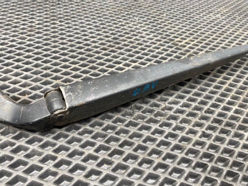 Дворник лобового стекла, 890 рублей, Тверь