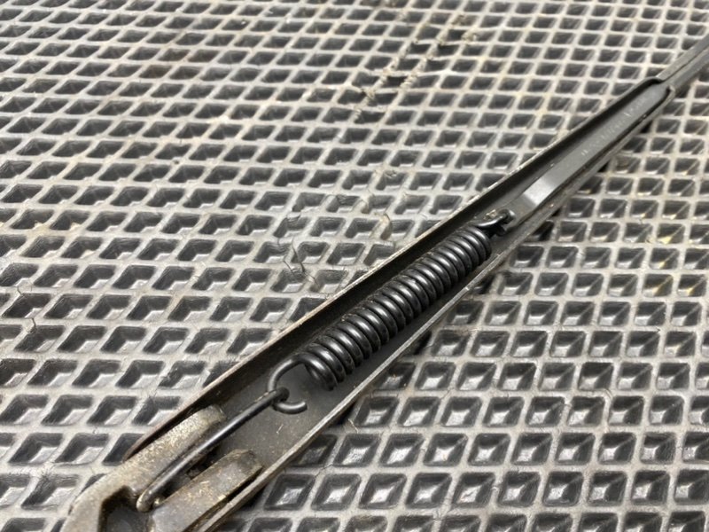 Дворник лобового стекла, 890 рублей, Тверь