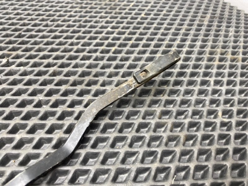 Дворник лобового стекла, 890 рублей, Тверь