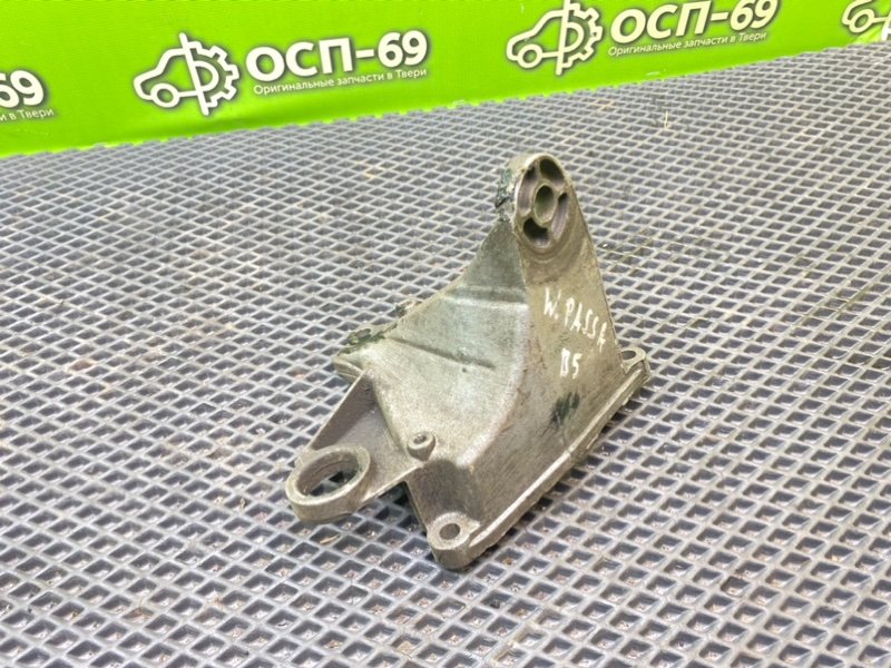 Кронштейн МКПП, 1990 рублей, Тверь