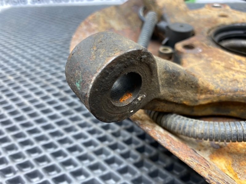 Поворотный кулак, 2490 рублей, Тверь