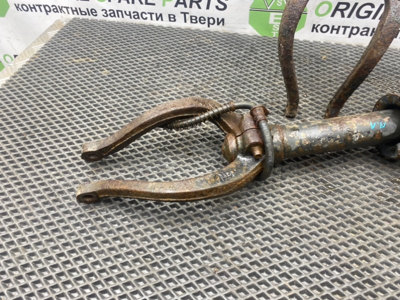 Стойки амортизаторов, 3290 рублей, Тверь