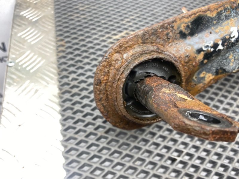 Поворотный кулак, 1790 рублей, Тверь