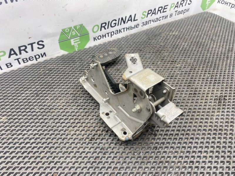 Педаль тормоза, 1990 рублей, Тверь