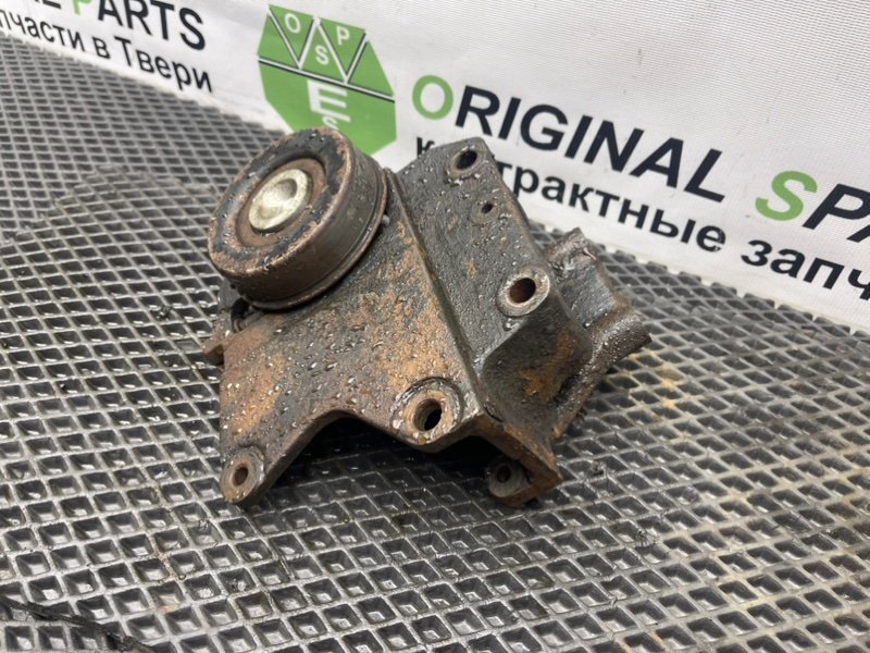 Кронштейн ГУР, 990 рублей, Тверь