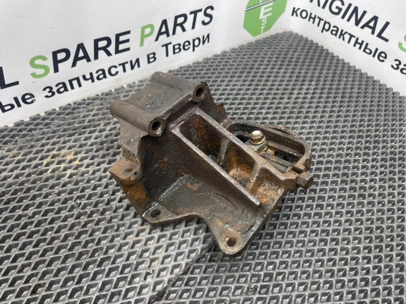 Кронштейн ГУР, 990 рублей, Тверь