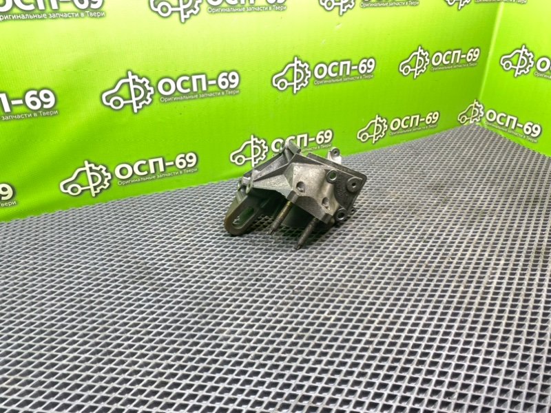 Кронштейн двигателя, 1290 рублей, Тверь