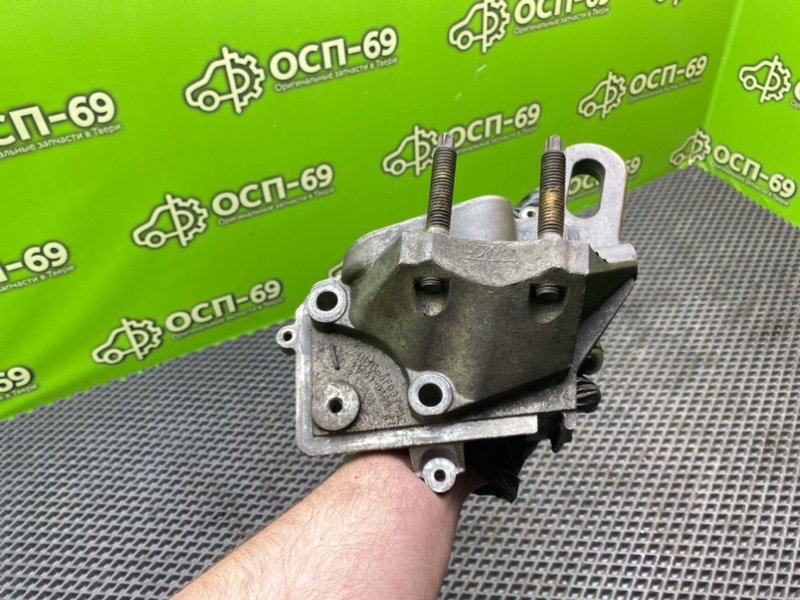 Кронштейн двигателя, 1290 рублей, Тверь