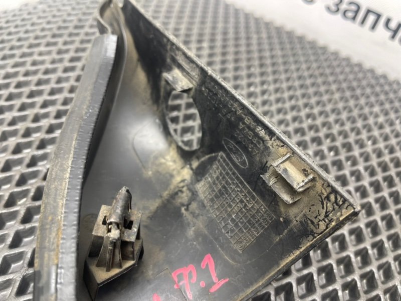 Уголок, 490 рублей, Тверь