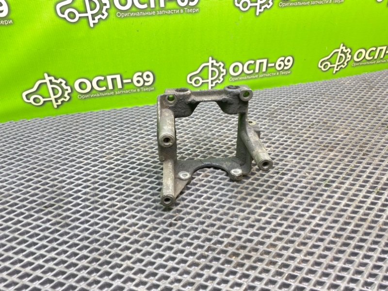 Кронштейн ГУР, 990 рублей, Тверь