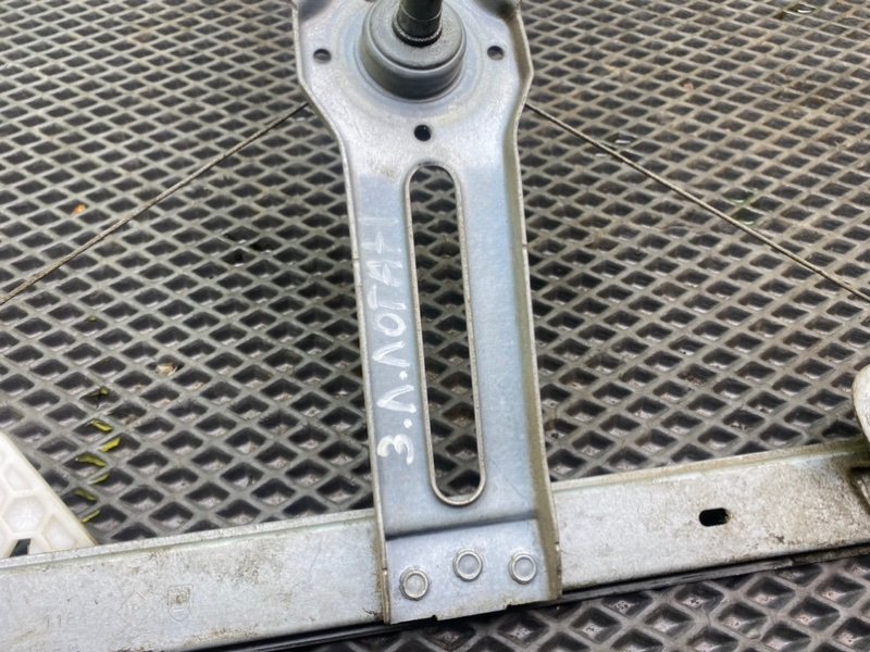 Стеклоподъемник, 1290 рублей, Тверь