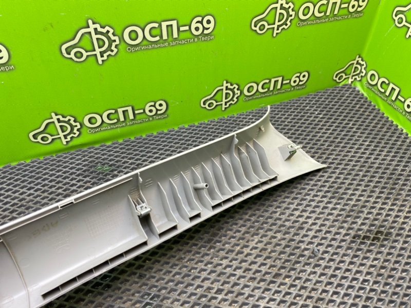 Накладка стойки, 590 рублей, Тверь