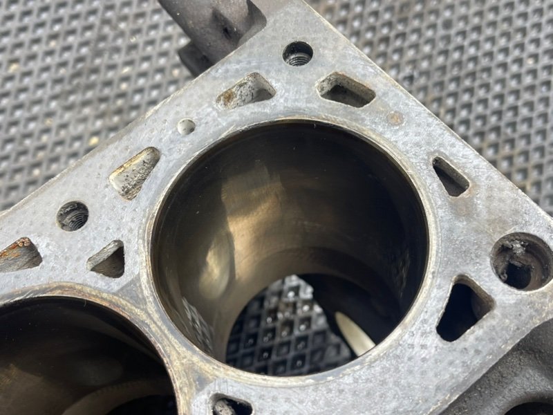 Блок цилиндров, 8990 рублей, Тверь