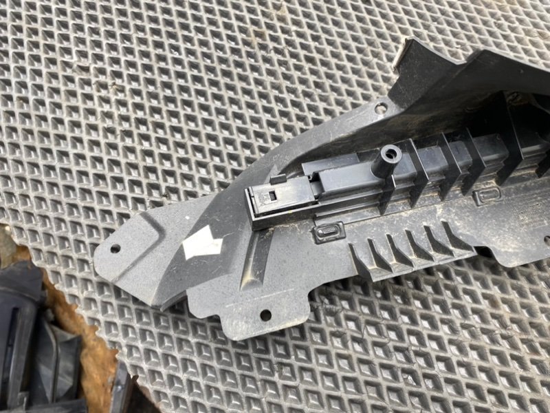 Направляющая шторки багажника, 590 рублей, Тверь