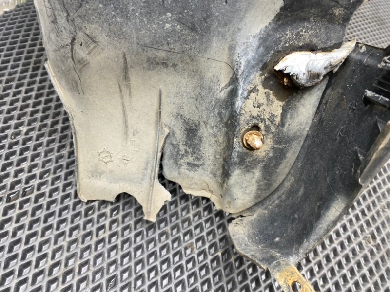 Подкрылок, 890 рублей, Тверь