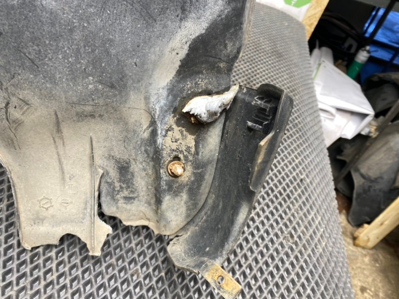 Подкрылок, 890 рублей, Тверь