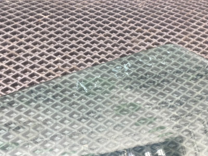 Стекло двери, 790 рублей, Тверь