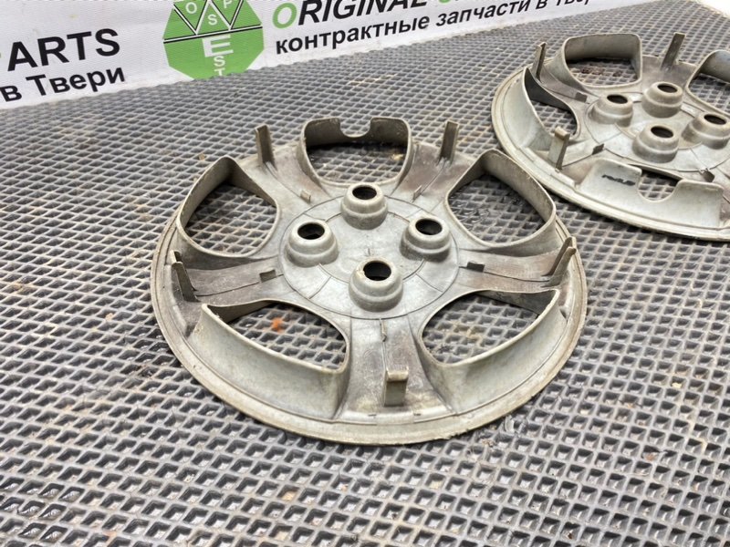 Колпаки колес, 990 рублей, Тверь