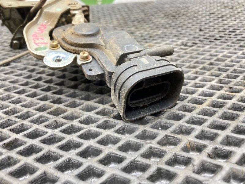 Замок багажника, 1990 рублей, Тверь