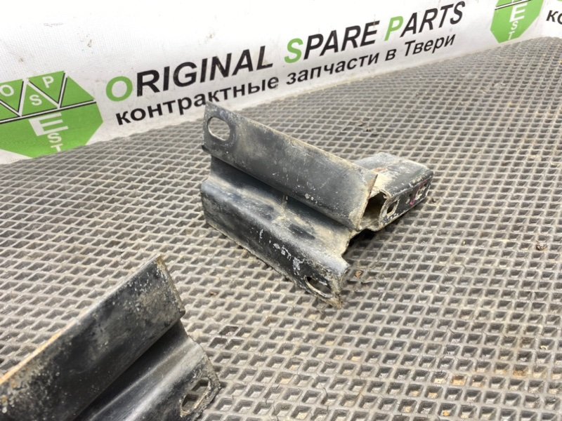 Кронштейн усилителя бампера, 1990 рублей, Тверь