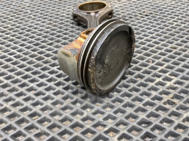 Поршень, 1990 рублей, Тверь