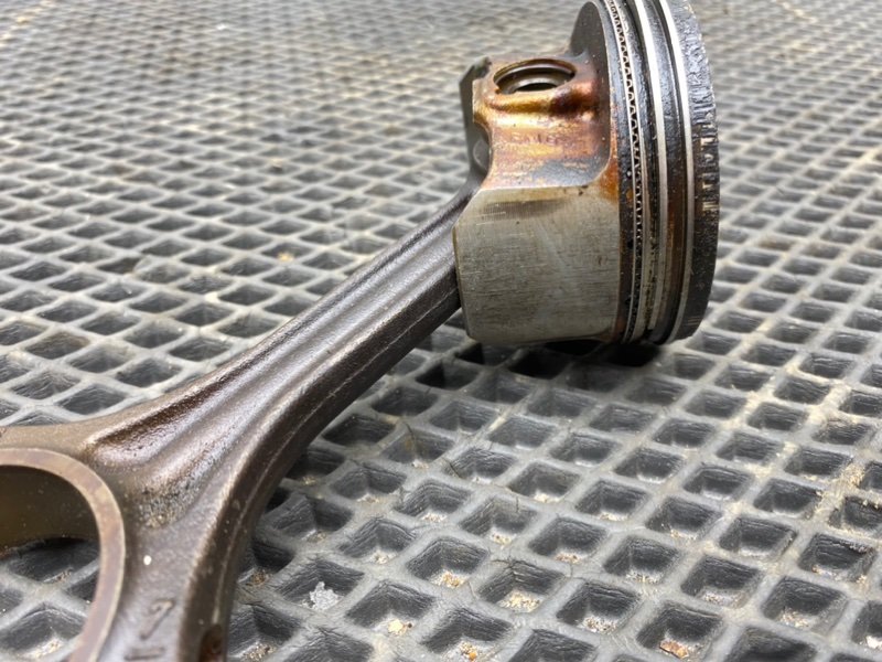 Поршень, 1990 рублей, Тверь