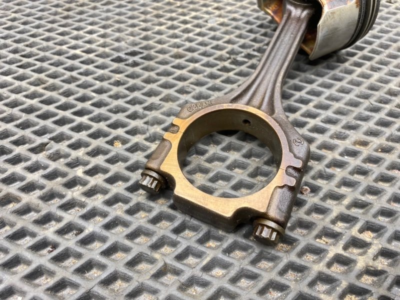 Поршень, 1990 рублей, Тверь