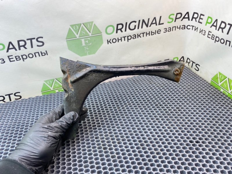 Кронштейн крыла, 1290 рублей, Калининград