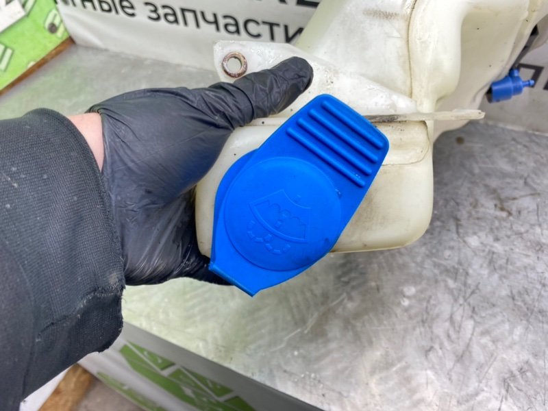 Бачок стеклоомывателя, 1490 рублей, Калининград