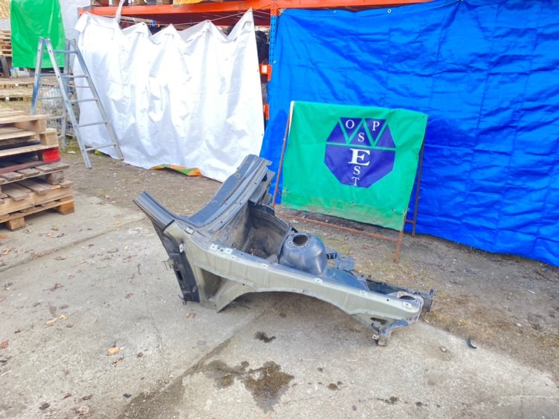 Четверть кузова, 7990 рублей, Калининград