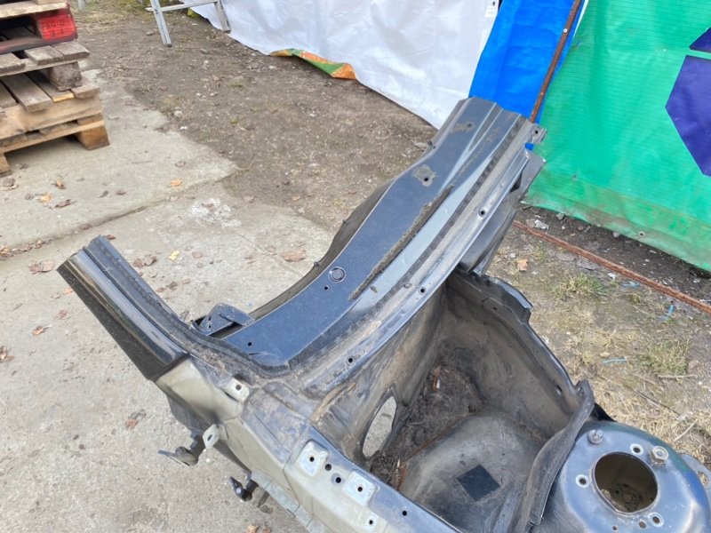 Четверть кузова, 7990 рублей, Калининград