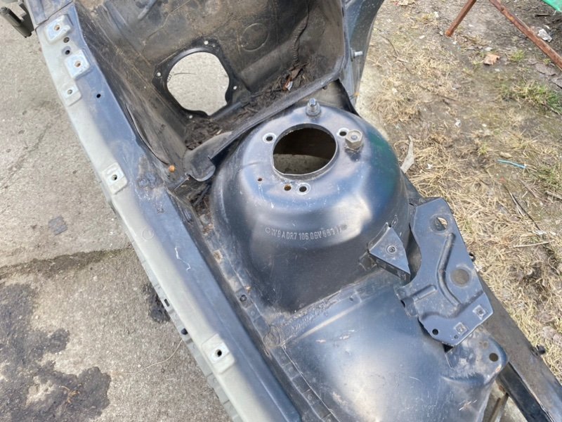 Четверть кузова, 7990 рублей, Калининград