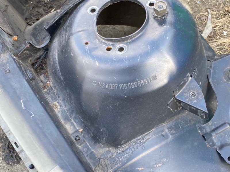 Четверть кузова, 7990 рублей, Калининград