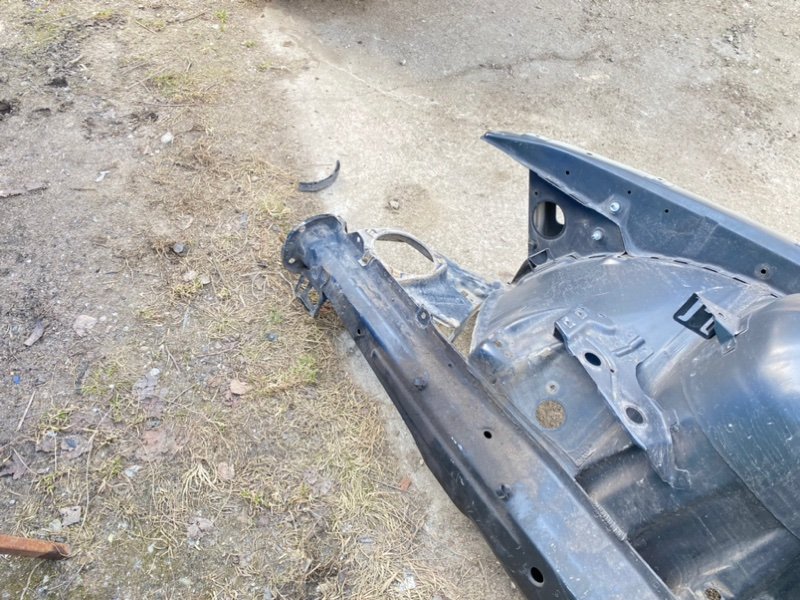 Четверть кузова, 7990 рублей, Калининград