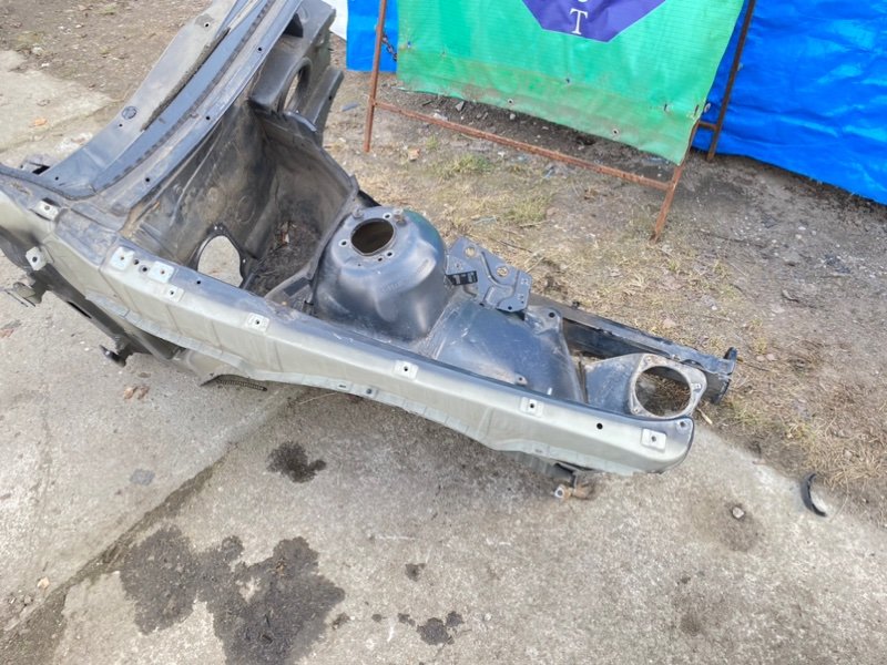 Четверть кузова, 7990 рублей, Калининград