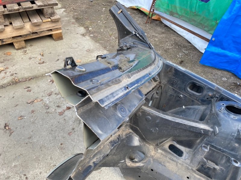 Четверть кузова, 7990 рублей, Калининград