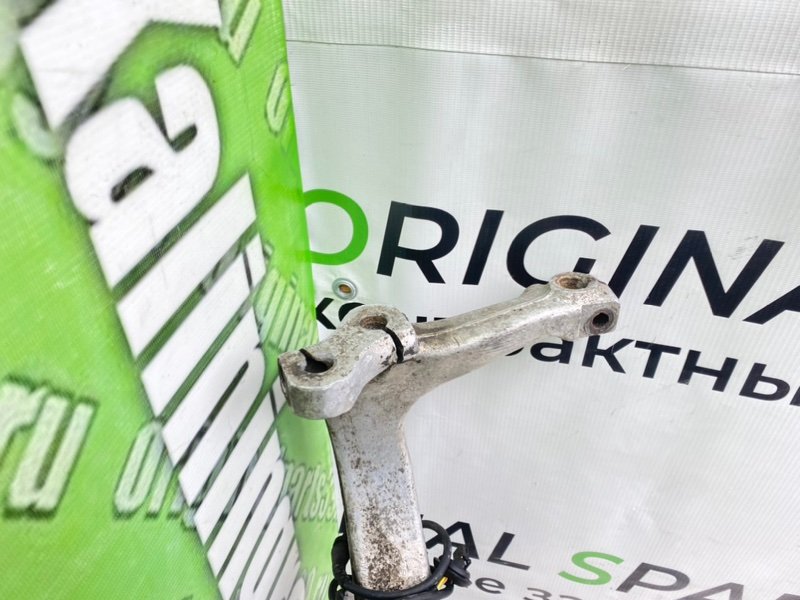 Поворотный кулак, 13990 рублей, Калининград