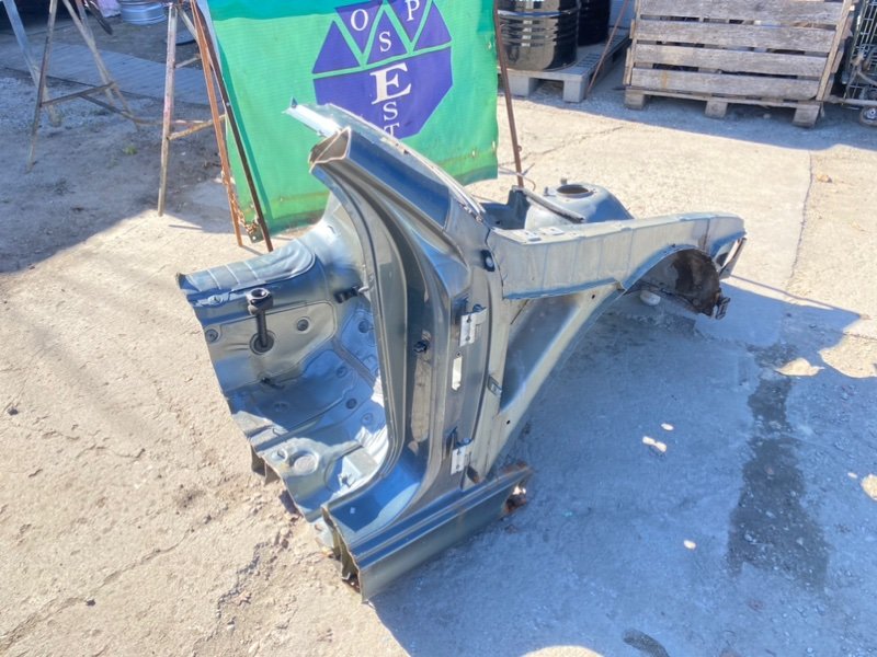 Четверть кузова, 5990 рублей, Калининград