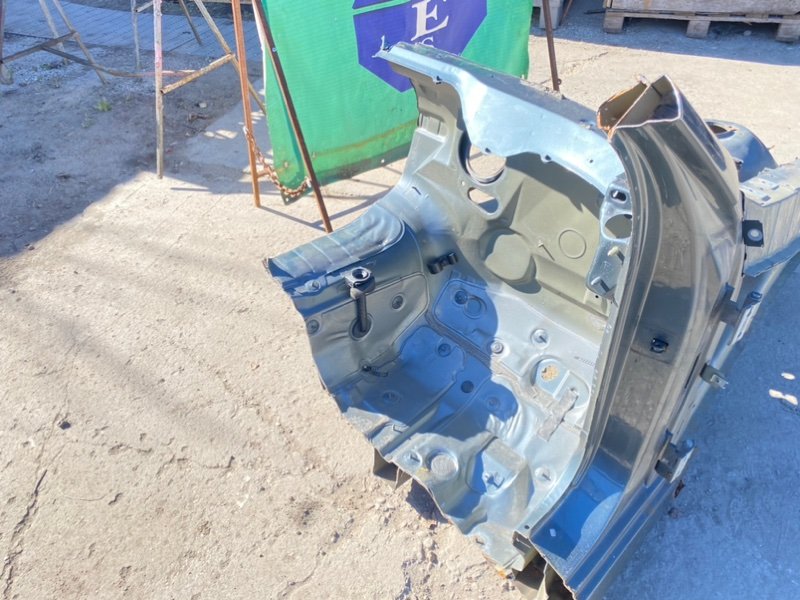 Четверть кузова, 5990 рублей, Калининград