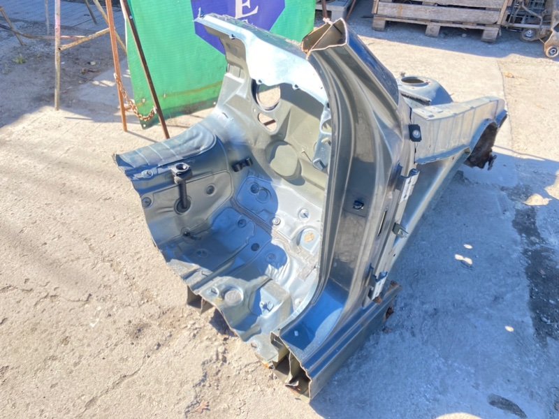 Четверть кузова, 5990 рублей, Калининград